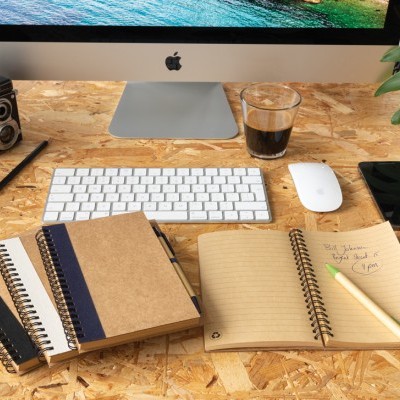 Cuaderno personalizado de espiral kraft con bolígrafo